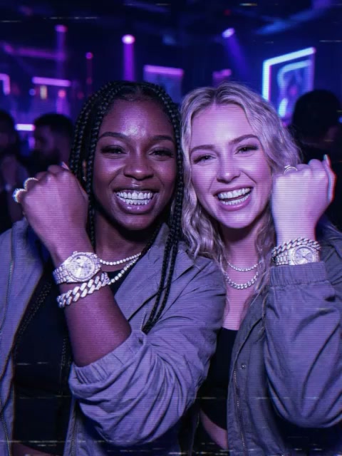 Bust Down Couple